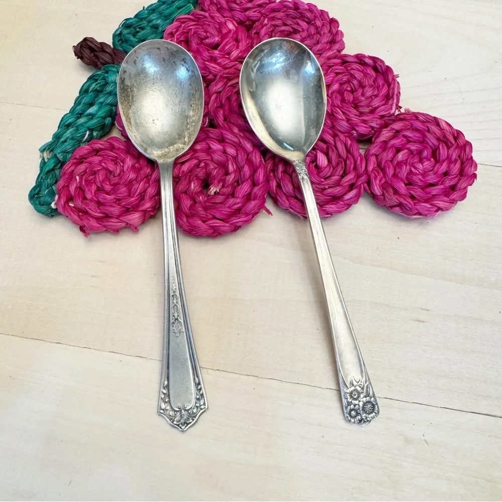 Vintage Marked WM Rogers & Son IS April & Continental 1886 Silver Plate Spoons